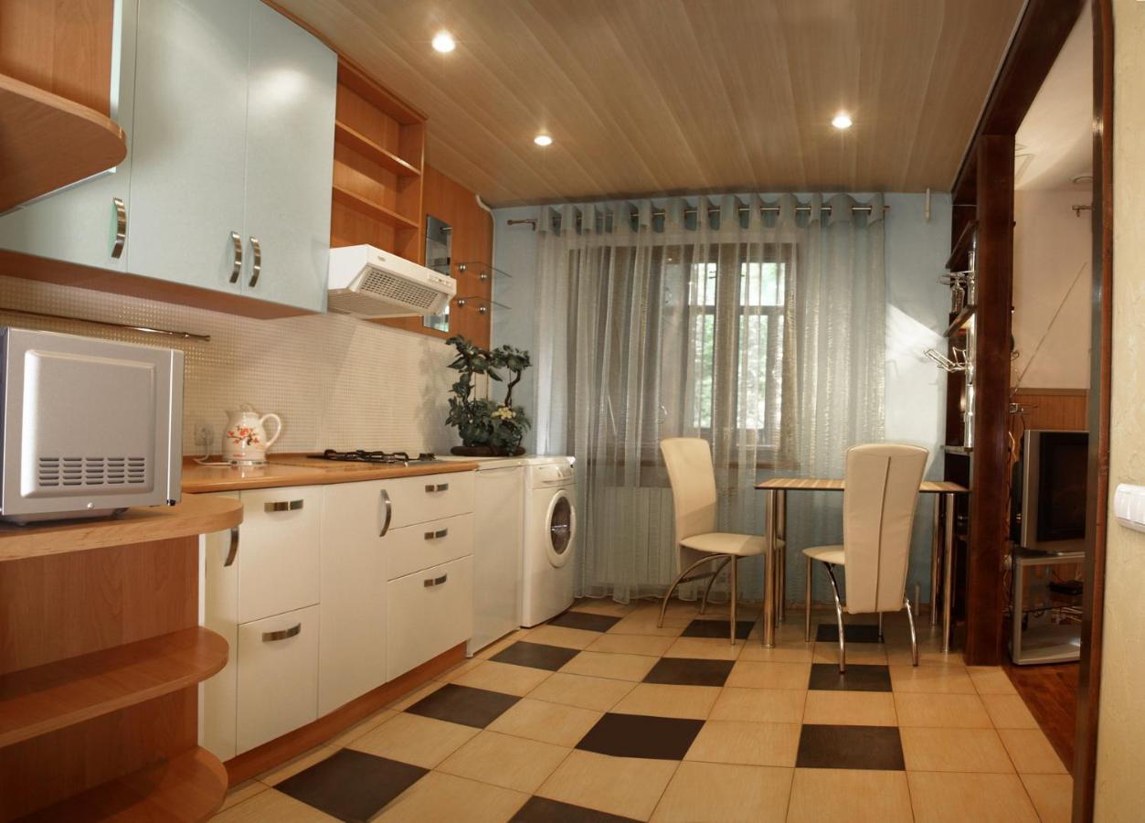 Apartment In The City Center Dnipro Exterior photo