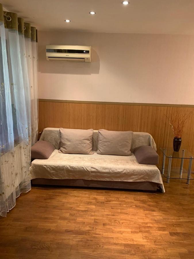 Apartment In The City Center Dnipro Exterior photo